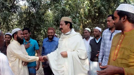 গঙ্গাচড়ায় মহাজোট প্রার্থী রাঙ্গার গণসংযোগ