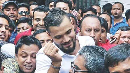 খেলা-নির্বাচন সব নিয়েই আজ কথা বলবেন মাশরাফি
