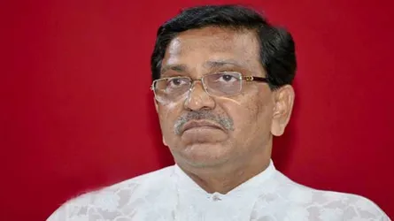 হানিফের আয় কোন খাত থেকে কত?
