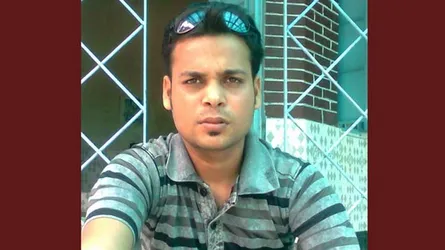 পুলিশ কন্যাকে উত্যক্ত করায় বখাটে পুলিশ পুত্র আটক