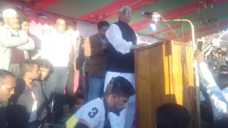 ২ কোটি টাকার জন্য খালেদা জিয়া জেলে, হাজার কোটির ঋণ খেলাপি পেয়েছে মনোনয়ন