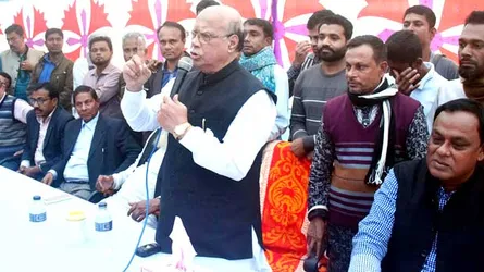ফাউল করলে জনগণই লাল কার্ড দেখিয়ে মাঠ থেকে বের করে দেবে : নাসিম
