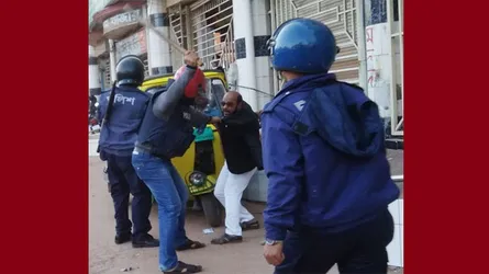 বিএনপির মিছিলে পুলিশের হামলায় আহত ৩০, আটক ২