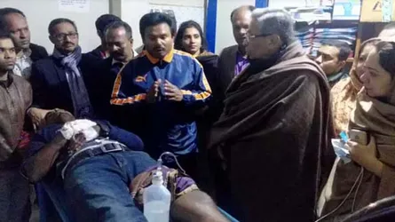 ফরিদপুরে ডেকে নিয়ে এবার ছাত্রদল নেতাকে কুপিয়েছে সন্ত্রাসীরা