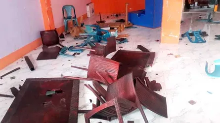 নড়াইলে ধানের শীষ প্রার্থীর নির্বাচনী কার্যালয় ভাংচুরের অভিযোগ