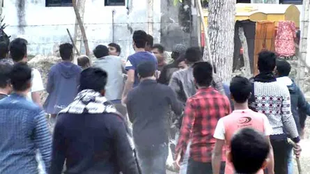 মানিকগঞ্জে হামলায় বিএনপি প্রার্থীর পথসভা পণ্ড