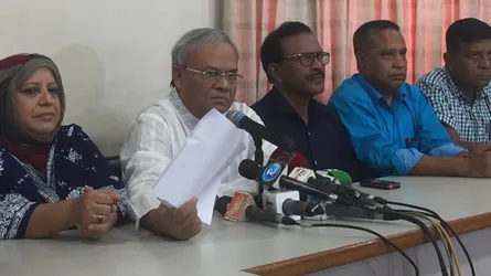 পরাজয়ের আশঙ্কায় নির্বাচন বানচাল করতে পারে সরকার: রিজভী