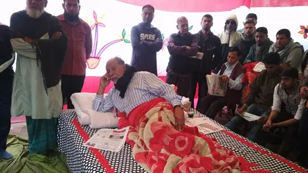 টাঙ্গাইলে লতিফ সিদ্দিকীর অবস্থান ধর্মঘট চলছে