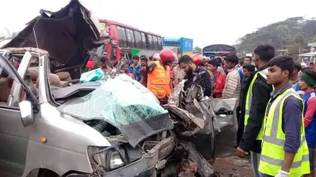 কুমিল্লায় সড়ক দুর্ঘটনায় দুই সহোদরসহ নিহত ৩