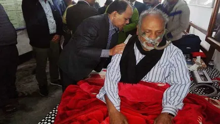 নৌকার বাধা লতিফ সিদ্দিকী সুযোগ নিতে চায় ধানের শীষ