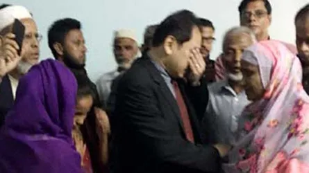 নেতাদের গ্রেফতারের খবরে কাঁদলেন রেজা কিবরিয়া
