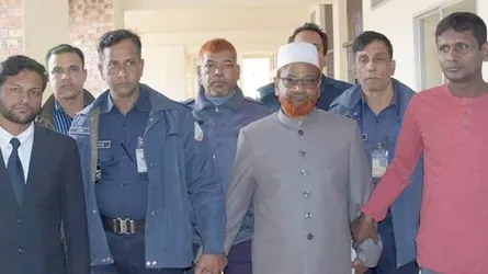 চৌগাছায় নৌকার কর্মীরা মাঠে, পালিয়ে বেড়াচ্ছে ধানের শীষের কর্মীরা