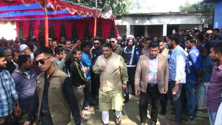 ভোটের মাঠে প্রধানমন্ত্রীর জামাতা এবং নাতনীরা