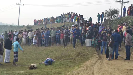 দেবিদ্বারে গুলিবিদ্ধ যুবকের লাশ উদ্ধার