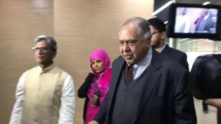 ইসির বৈঠক থেকে জাতীয় ঐক্যফ্রন্টের নেতাদের ওয়াকআউট