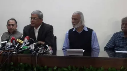 সিইসির আচরণে ক্ষুব্ধ হয়ে সভা বর্জন করে যা বললেন মির্জা ফখরুল