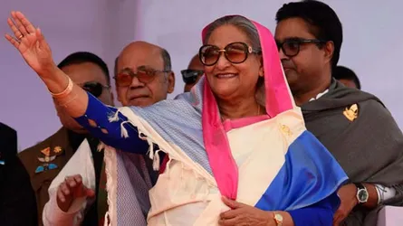 আমরাই আসছি : একান্ত সাক্ষাৎকারে আনন্দবাজারকে শেখ হাসিনা