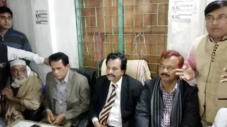 শ্বশুরকে সমর্থন দিয়ে সরে দাঁড়ালেন জামাই