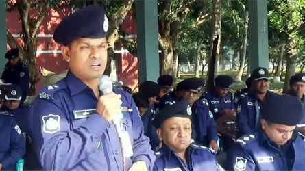 নড়াইলে নির্বাচনী দায়িত্বপালনে প্রস্তুত আইন-শৃঙ্খলাবাহিনী