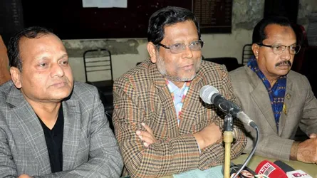 বগুড়া-১ আসনে প্রার্থীর বাড়ি ঘিরে রেখেছে পুলিশ