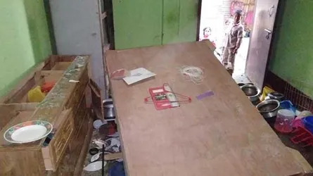 মাদারীপুরে সন্ত্রাসী তাণ্ডব, গর্ভবতী মহিলাসহ আহত ৩