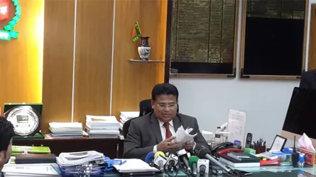 সংসদ শুরুর ৯০ দিনে শপথ না নিলে আসন শূন্য : ইসি সচিব