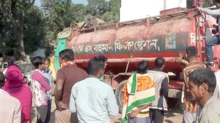 ব্রাহ্মণবাড়িয়ায় ট্যাঙ্ক লরির ভেতর থেকে যুবকের লাশ উদ্ধার