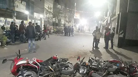 মধ্যরাতে স্বেচ্ছাসেবক লীগ-ছাত্রলীগের সংঘর্ষ, গোলাগুলি