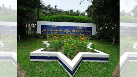 চাকরির প্রলোভন দেখিয়ে টাকা আত্মসাত ও হয়রানীর অভিযোগ