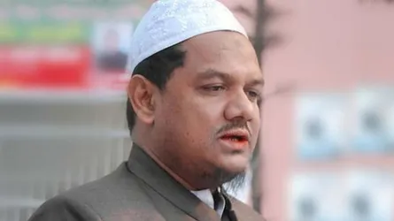 পুনঃনির্বাচন দাবি চরমোনাই পীরের