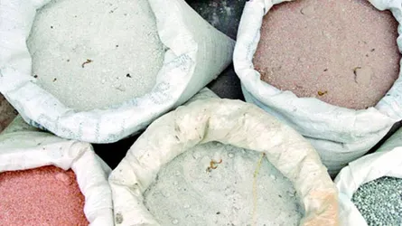 রাজবাড়ীতে সার বিক্রি হচ্ছে দ্বিগুন মূল্যে