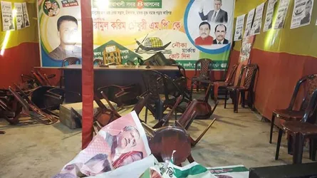দলীয় কোন্দলের জেরে বঙ্গবন্ধু স্মৃতি সংসদের অফিস ভাংচুর