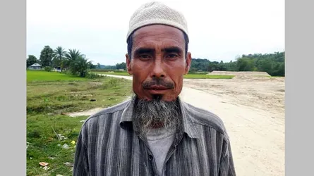 ৪০ বছর ধরে অন্যের ‘কবর’ খুঁড়ে চলছেন