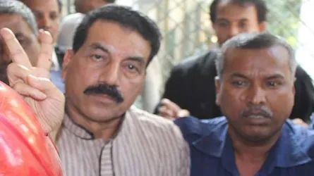কারাবন্দী ছেলেকে দেখতে জীবন-মৃত্যুর সন্ধিক্ষণে থাকা এক মায়ের আকুতি