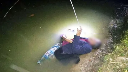 বিদ্যুৎস্পৃষ্ট হয়ে বাবা ও ছেলের মর্মান্তিক মৃত্যু