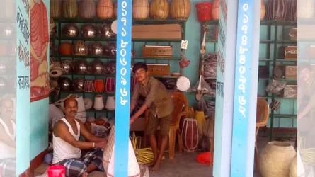 সুনামগঞ্জে বিলুপ্তির পথে ঐতিহ্যবাহী বাদ্যযন্ত্র