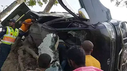 ব্রাহ্মণবাড়িয়ায় বিয়ের বাস খাদে, নিহত ৫