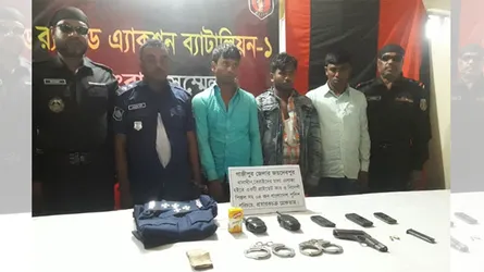 ভুয়া পুলিশ, মাদক ব্যবসায়ীসহ আটক ৭