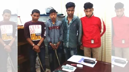 স্মার্টফোনের লোভে সোহাগকে গলাকেটে হত্যা করে বন্ধুরা
