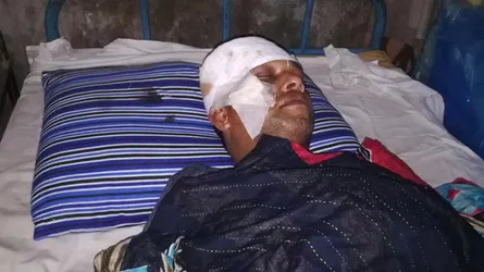 উজিরপুরে ‘নব্য ছাত্রলীগের’ হামলায় যুবলীগ নেতা হাসপাতালে