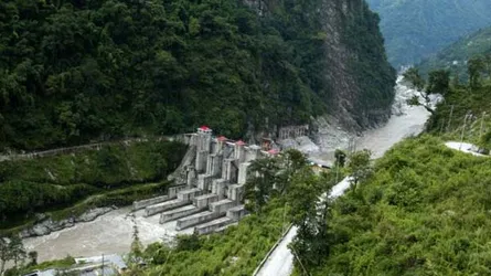 সিকিমে যেভাবে শুকিয়ে ফেলা হচ্ছে তিস্তাকে