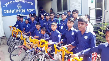সেবা সপ্তাহ উপলক্ষে জোরারগঞ্জ থানা পুলিশের ব্যতিক্রম আয়োজন