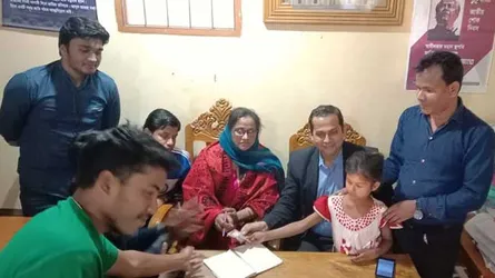 শিশু সুখীকে আর ভিক্ষা করে ডাক্তার হতে হবে না
