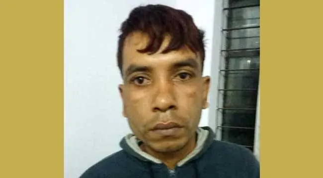 পাবনায় পুলিশ-মাদক কারবারি গোলাগুলি : গুলিবিদ্ধ একজন অস্ত্রসহ গ্রেফতার