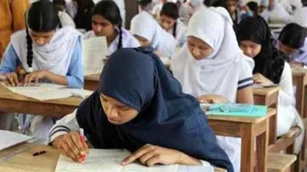 মহেশপুরে দাখিল পরীক্ষায় অনিয়ম : হল সুপারসহ আটক ৩