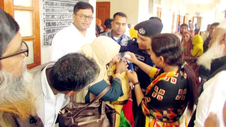 শ্রীবরদীতে ভিটামিন এ প্লাস ক্যাপসুল খাওয়ানো শুরু