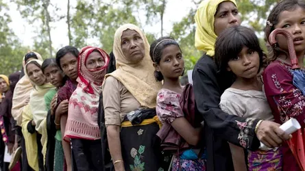 ‘রোহিঙ্গাদের অর্থ বিলাসিতায় যাচ্ছে’
