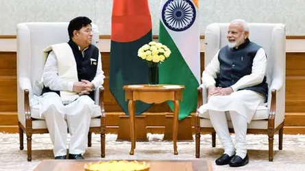 বাংলাদেশ-ভারত সম্পর্কে নতুনত্বের প্রত্যাশা