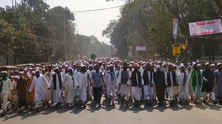 কাদিয়ানীদের ইজতেমা বন্ধের দাবিতে বিক্ষোভ