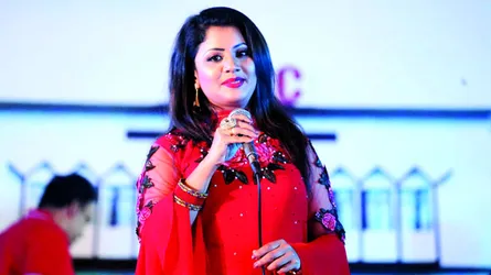 প্রথম মেকা নাইট মাতালেন হৈমন্তী রক্ষিত